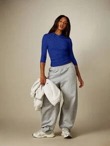 MISSGUIDED Ruched Wrap Neck Crop Top With Three Quarter Sleeves - Fitted Stretch Jersey Cropped Top For Spring Summer - Blue - View 3