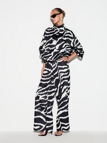 KIZN Celana Panjang Satin Motif Zebra Kaki Lebar Pinggang Tinggi dengan Tali Serut, Celana Palazzo Motif Hewan yang Berani, Panjang Penuh untuk Pesta Liburan - MultiWarna - View 3