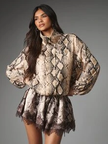 MISSGUIDED Snake Print Satin Cropped Bomber Jacket With Stand Collar Zip Closure And Balloon Sleeves For Fall Winter - Multicolor - View 4