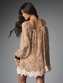 MISSGUIDED Gaun Mini Chiffon Motif Paisley dengan Leher Persegi, Lengan Panjang Mengembang, dan Hiasan Renda di Bagian Bawah, Gaya Boho Shift untuk Musim Semi dan Musim Panas (Festival). - MultiWarna - View 2