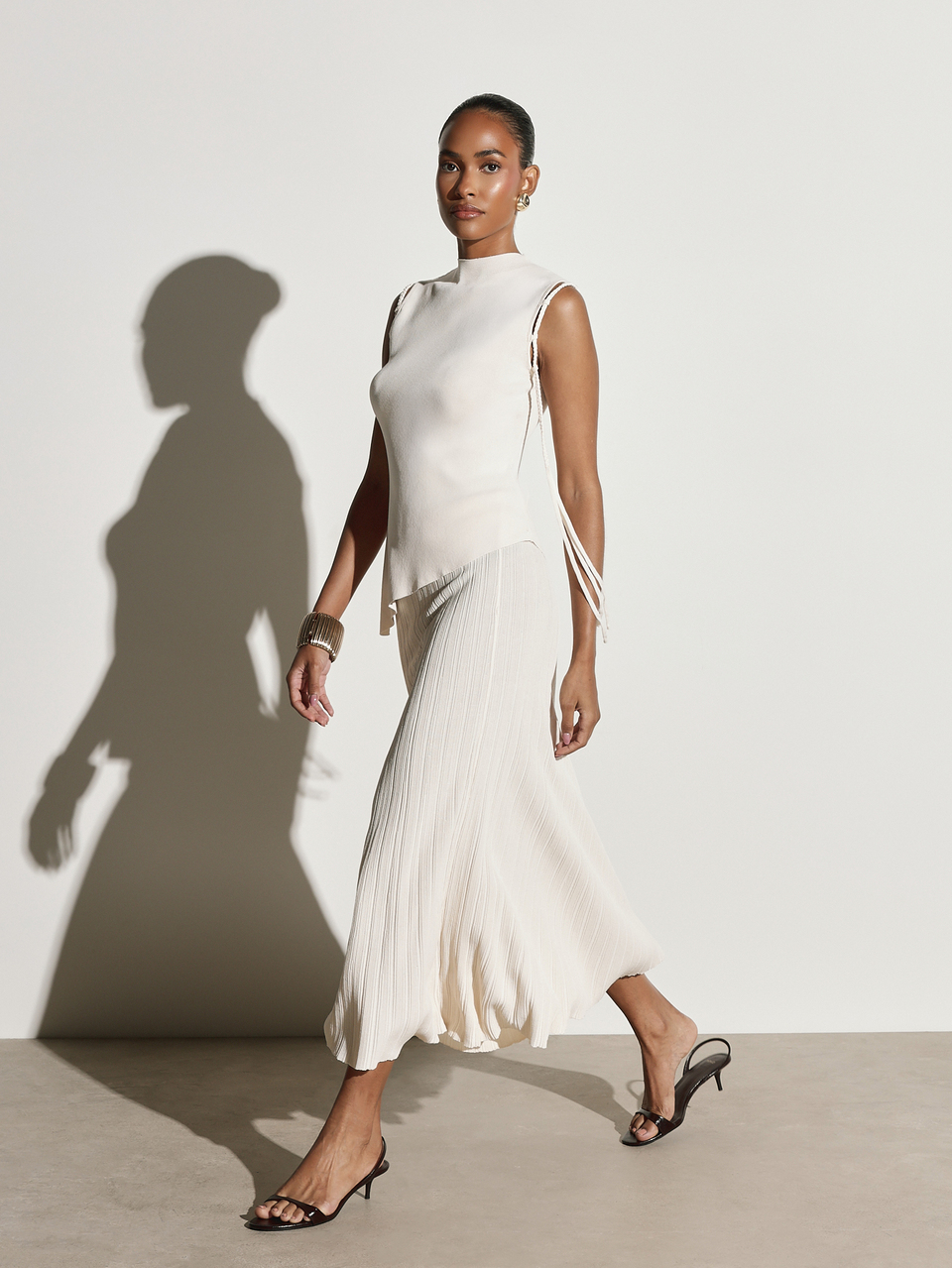 KSTM Ribbed Knit Pleated Maxi Skirt High Rise Flowy A-Line Silhouette Elastic Waistband Midi Length Spring Summer Party Occasion