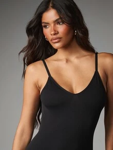 MISSGUIDED Sleeveless Scoop Neck Short Jumpsuit One-Piece Form-Fitting Bodysuit Romper With Low Back Summer Holiday Party Essential - Black - View 3