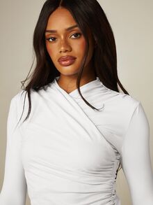 MISSGUIDED Ruched Wrap V-Neck Crop Top With Three Quarter Sleeves Fitted Stretch Jersey Crossover Twist Detail Spring Summer Essential - White - View 5