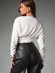 MISSGUIDED Celana Panjang Model High Rise Kulit Imitasi dengan Potongan Lebar dan Belahan Samping, Panjang Lurus, Cocok untuk Pesta Malam Musim Gugur dan Musim Dingin. - Putih - View 2