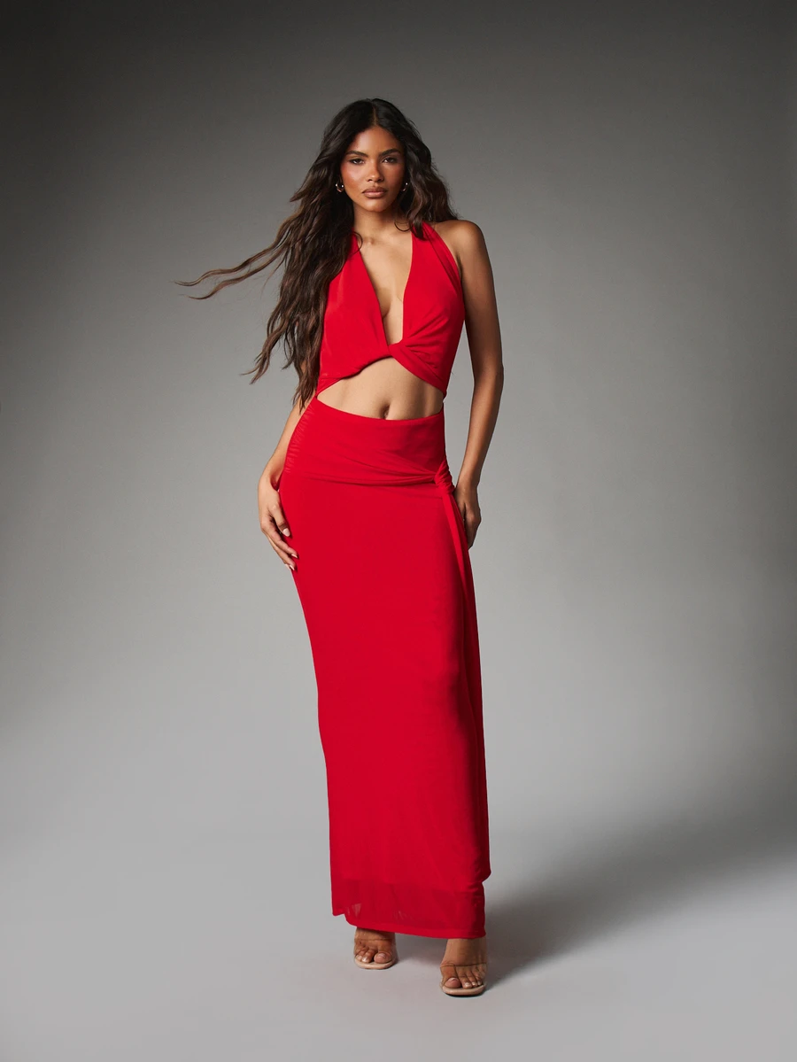 MISSGUIDED Gaun Maxi Model Halter Neck dengan Potongan di Bagian Perut, Detail Putaran di Bagian Depan, dan Punggung Terbuka, Cocok untuk Pesta Malam dan Musim Liburan. - Merah - View 1