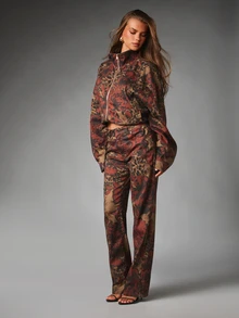MISSGUIDED Straight Leg Jeans With All Over Floral Leopard Mixed Animal Print Low Rise Full Length Denim Pants Fall Winter Festival Style - Multicolor - View 3