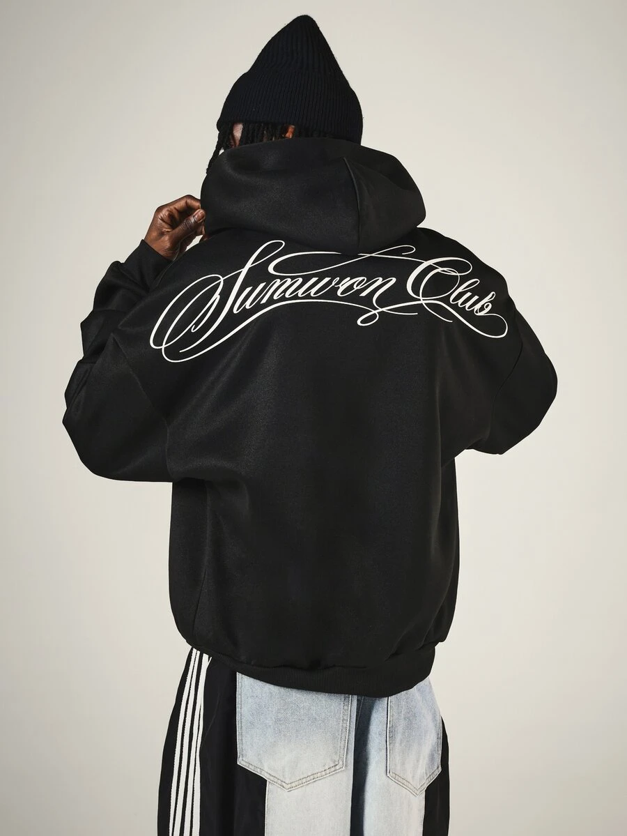 SUMWON Club Oversized Full-Zip Hoodie With Script Logo Back Print And Centre Pocket Fall Winter Streetwear - Black - View 1