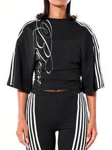 SUMWON WOMEN Oversized Crop Top With Vertical Stripe Sleeves And Script Graphic Print Round Neck Half Sleeve Boxy Fit - Black - View 6