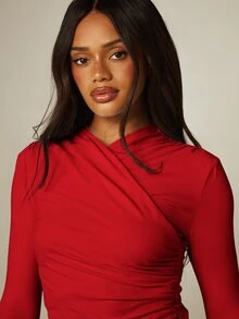 MISSGUIDED Ruched Wrap Front Crop Top With Three Quarter Sleeves Twisted Cowl Neckline Figure Hugging Stretch Jersey - Red - View 5