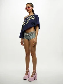 SUMWON WOMEN Asymmetric One Shoulder Crop Top With Bold Script Graphic Print And Raw Hem Edge Top - Navy Blue - View 4