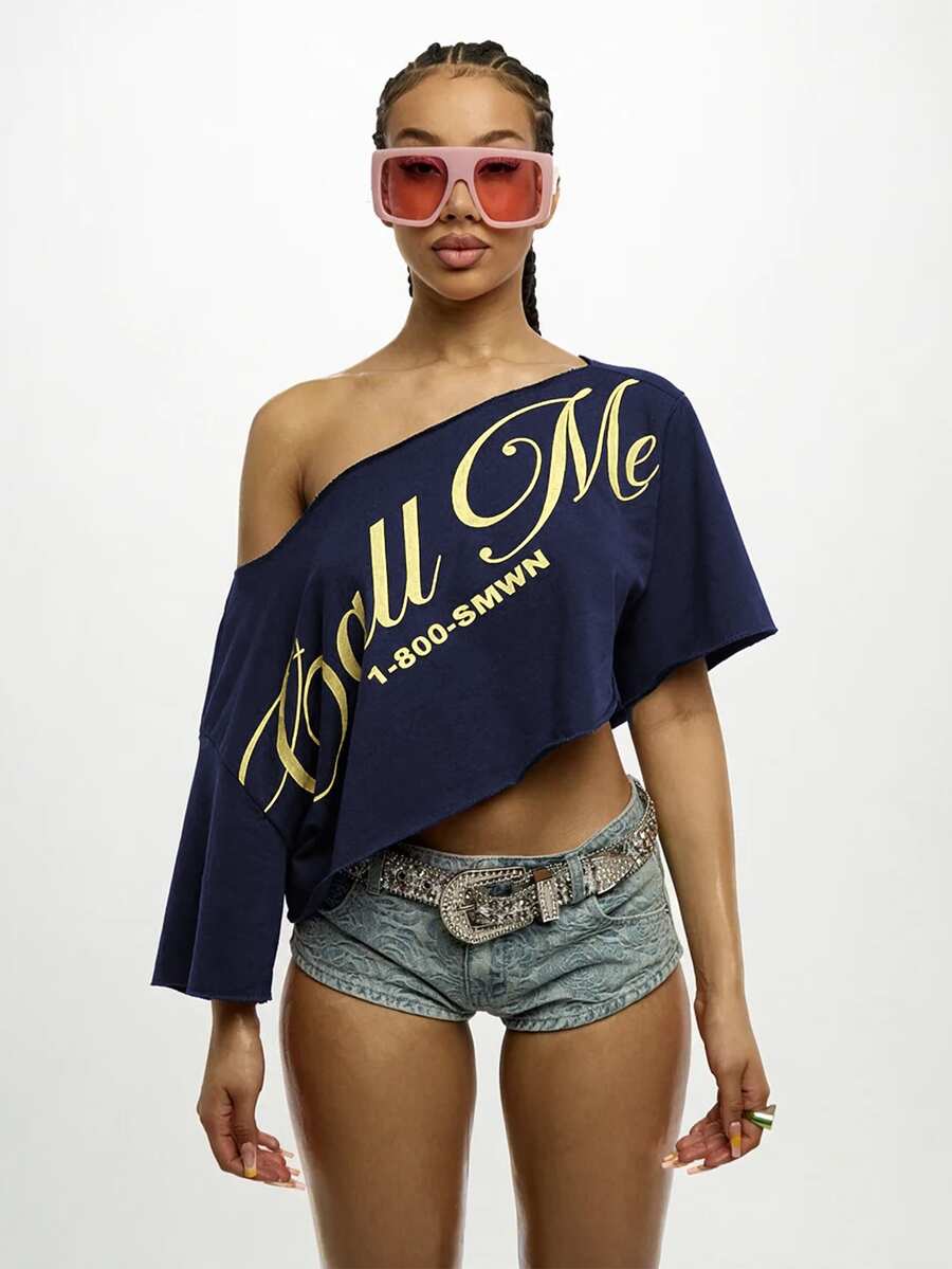 SUMWON WOMEN Asymmetric One Shoulder Crop Top With Bold Script Graphic Print And Raw Hem Edge Top - Navy Blue - View 1