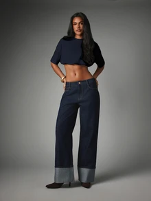 MISSGUIDED Oversized Cropped Boxy T-Shirt With Scallop Hem And Short Sleeves - Casual Chic Summer Essential Top - Navy Blue - View 3