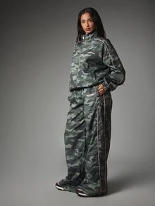Missguided x Playboy Camo Wide Leg Pants With Pink Piping Detail Elastic Waist Full Length Side Pockets Casual Street Style - Multicolor - View 3