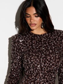 KIZN Gaun Mini Bodycon Lengan Panjang Berpayet dengan Leher Bulat dan Bahu Terstruktur untuk Pesta, Liburan, Malam Tahun Baru, dan Acara Malam Hari. - MultiWarna - View 2