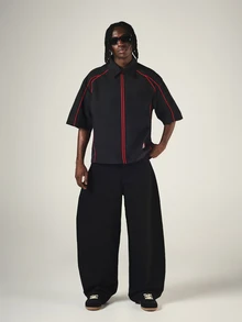 SUMWON Oversized Crop Zip-Up Shirt With Red Contrast Piping And Logo Patch Short Sleeve Boxy Collared Top Summer Festival Style - Black - View 3