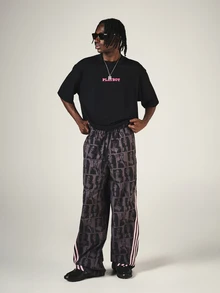 PLAYBOY X SUMWON Crop Fit Oversized Black Graphic T-Shirt With Crew Neck Short Sleeve And Your Favourite Red Flag Slogan Back Print - Black - View 3