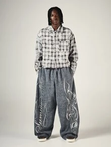 SUMWON Clube Washed Fleece Wide Leg Sweatpants With Cursive Script And Flame Graphic Leg Print Drawstring Waist - Grey - View 3