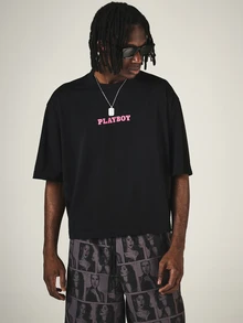 PLAYBOY X SUMWON Crop Fit Oversized Black Graphic T-Shirt With Crew Neck Short Sleeve And Your Favourite Red Flag Slogan Back Print - Black - View 2