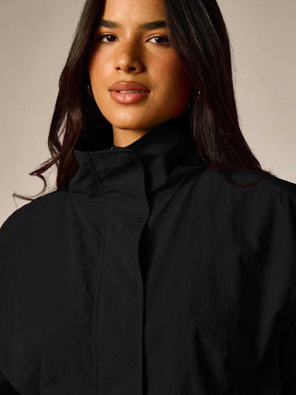 AiiRZ Cropped Mock Neck Jacket With Balloon Sleeves