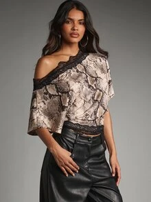 MISSGUIDED Snake Print Off-Shoulder Crop Blouse With Black Lace Trim Batwing Sleeves Satin Finish Party Night Out Summer Top - Multicolor - View 1