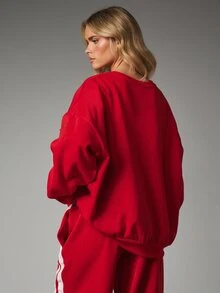 Missguided x Playboy Oversized Crew Neck Sweatshirt With Tonal Embossed Logo Applique Long Sleeve Casual Pullover Top - Red - View 2