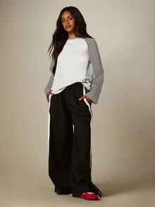 MISSGUIDED Long Sleeve Raglan T-Shirt With Contrast Sleeves Crew Neck Oversized Drop Shoulder Casual Everyday Top - Light Grey - View 5