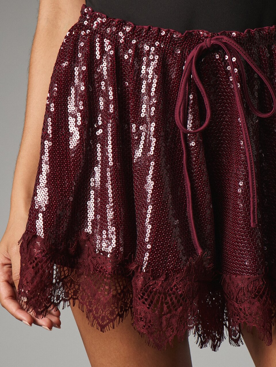 MISSGUIDED Sequin Mini Skirt With Lace Trim And Drawstring Waist Party Holiday Festive Season Flared Skirt