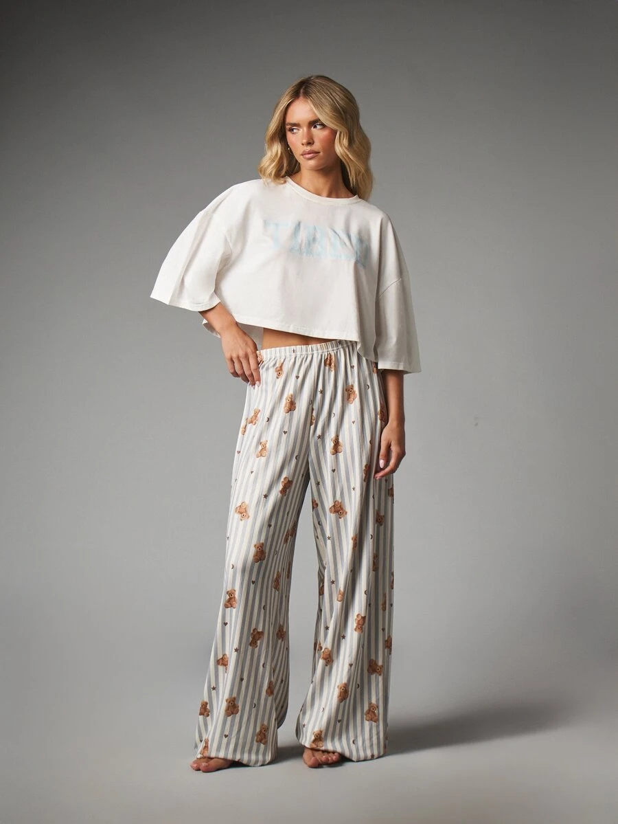 MISSGUIDED Oversized Crop Tee And Wide Leg Bear Print Pajama Pants Co-Ord Set Crew Neck 3/4 Sleeve Loungewear Two-Piece - White - View 1