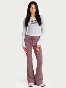 MISSGUIDED TEEN 灰色長袖圖案印花T恤，LOS ANGELES星星印花，圓領修身休閒日常基本上衣 - 淺灰色 - 查看 3