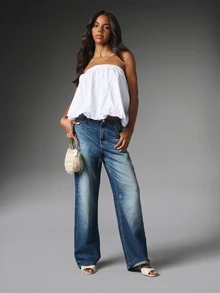 MISSGUIDED Atasan Crop Tanpa Tali dengan Hem Gelembung dan Garis Leher Berkerut, Model Longgar dan Mengalir, Atasan untuk Musim Panas, Festival, Acara Malam, Pesta. - Putih - View 3