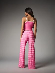 Missguided x Playboy Logo Scoop Neck Crop Cami And Flared Wide Leg Pants Co-Ord Set With AOP Bunny Print - Multicolor - View 3