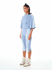 SUMWON WOMEN Oversized Crop Tee With Three-Stripe Detail And Script Logo Print Boxy Fit Round Neck Half Sleeve Casual Top - Baby Blue - View 4