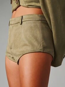 MISSGUIDED Celana Pendek Mini Bahan Suede Imitasi Pinggang Tinggi Pas Badan dengan Lubang Sabuk dan Saku Samping Gaya Pesta Musim Panas untuk Festival - Hijau - View 5