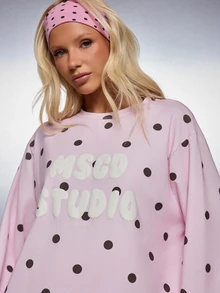 MISSGUIDED Wardrobe Essentials Oversized Polka Dot Sweatshirt Crew Neck Long Sleeve Bubble Logo Print Casual Loungewear Top - Multicolor - View 1