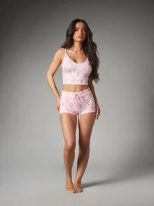 Missguided x Playboy Bunny Logo AOP Scoop Neck Sleeveless Crop Cami Top And High Rise Mini Shorts Co-Ord Set Summer Festival Two-Piece - Multicolor - View 4