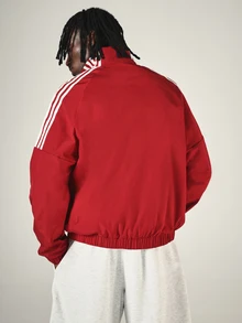 SUMWON Worldwide Oversized Zip-Up Windbreaker Jacket With Contrast Stripe Detail And Elasticated Hem For Everyday Casual Wear - Red - View 2