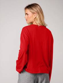 MISSGUIDED Long Sleeve Henley Top With Contrast Crew Neckline Oversized Relaxed Fit Pullover Casual Everyday Essential Fall Winter - Red - View 2