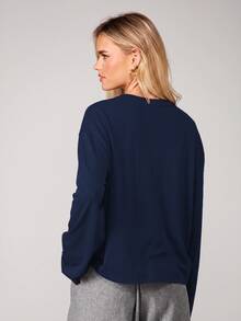 MISSGUIDED Long Sleeve Henley Top With Contrast Collar Detail Relaxed Oversized Fit Button Placket Casual Everyday Essential Autumn Winter - Navy Blue - View 2