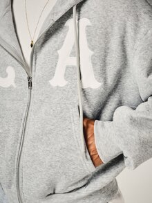 SUMWON LA Graphic Full-Zip Boxy Crop Hoodie With Oversized Hood And Drawstring Split Centre Pocket Casual Street Style Fall Winter - Grey - View 5