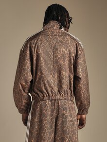 SUMWON Members All Over Print Windbreaker Jacket With Full Zip Closure Elasticated Hem And Contrast Stripe Detail - Brown - View 2