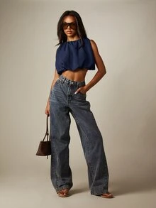 MISSGUIDED Ruched Neckline Sleeveless Crop Top With Bubble Hem And Gathered Detail - Summer Festival Night Out Cropped Blouse - Navy Blue - View 3