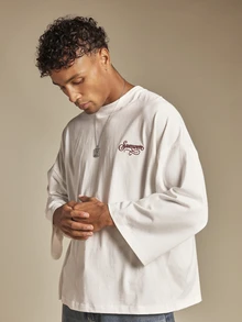 SUMWON Script Logo Oversized Long Sleeve Crew Neck Tee With Back Graphic Print Casual Relaxed Fit Cotton Top - White - View 4
