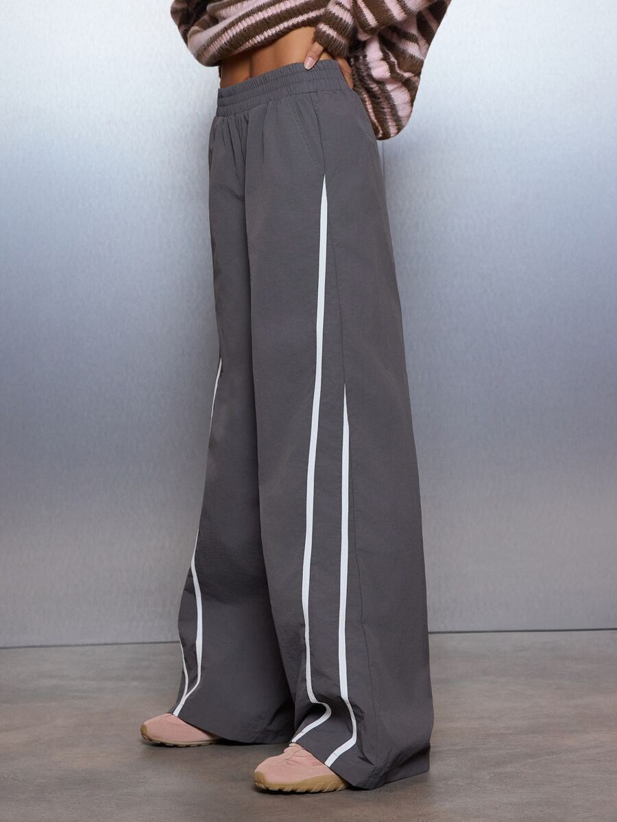 MISSGUIDED Wide Leg Casual Pants With White Contrast Side Stripe Detailing Elastic Waist Full Length Relaxed Fit Trousers For Fall Winter - Grey - View 1