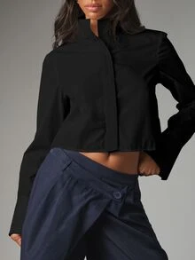 MISSGUIDED Boxy Fit Cropped Long Sleeve Shirt With Mandarin Collar And Flared Cuffs Concealed Button Placket Structured Crop Top - Black - View 4