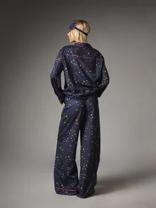 MISSGUIDED Long Sleeve Notch Collar Button-Front Pyjama Set With Cat And Stars Print And Contrast Piping Trim Including Wide Leg Pants - Multicolor - View 3