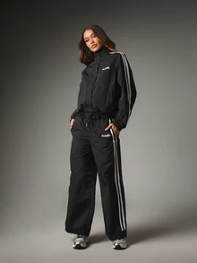 Missguided x Playboy Wide Leg Jogger Pants With Side Stripe Detail Lace Trim Hem Drawstring Waist Casual Street Style Full Length Trousers - Black - View 4