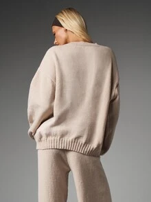 MISSGUIDED Oversized Crew Neck Sweater Knit Pullover With Tonal Chest Embroidery Script Detail And Ribbed Hem For Fall Winter - Volcanic Gray - View 2