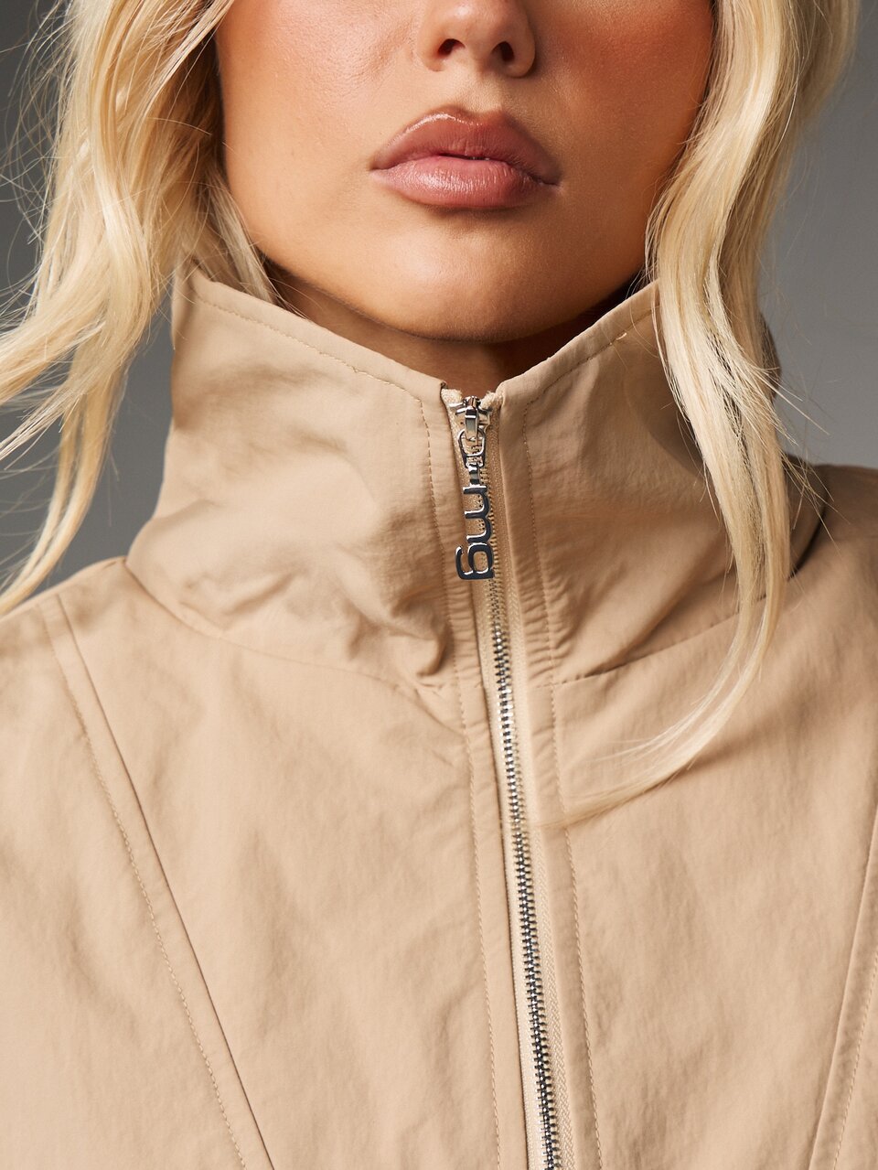 MISSGUIDED Oversize'owa bluza z półzamkiem, stójką, klapą, naszywanymi kieszeniami i elastycznymi mankietami, casualowa odzież wierzchnia na jesień i zimę