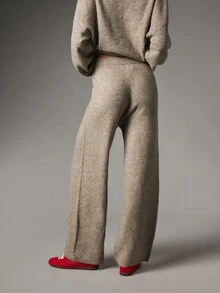 MISSGUIDED Pantalones de salón de punto de pierna ancha cómodos con detalle de aplique de logotipo, cintura con cordón, suéter de punto suave, largo completo, estilo palazzo, para otoño e invierno - Gris - Ver 3