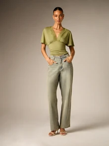 AiiRZ Blus Crop Berkerut dengan Detail Renda dan Leher V Dalam, Lengan Kupu-kupu, Atasan Pesta Malam Musim Panas - Hijau - View 3